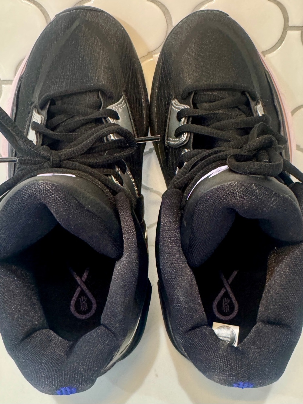 Nike Kyrie Flytrap 6 Black Purple Basketball Shoes Youth 6Y Women's 7.5 NWT - Picture 9 of 9
